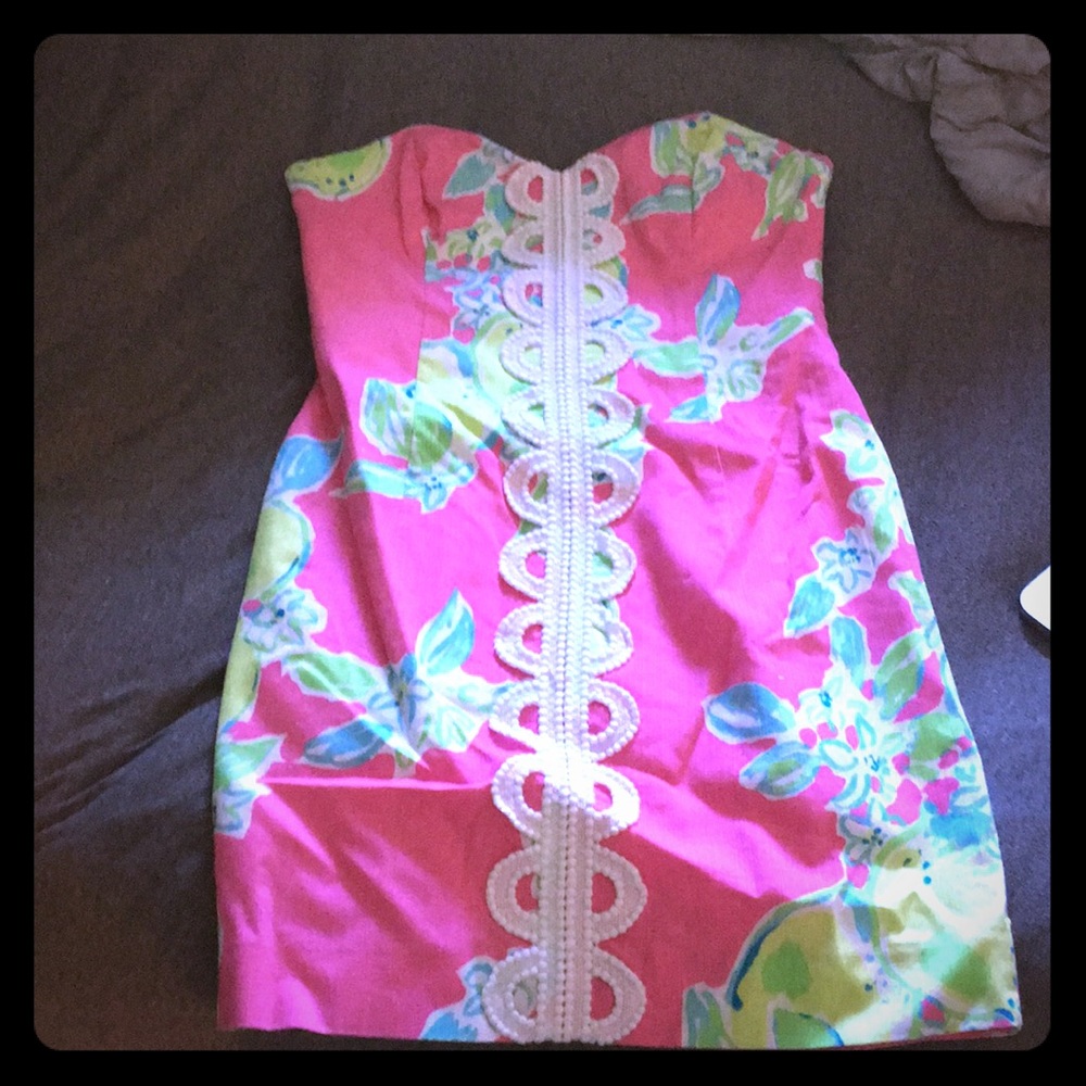 Lilly Pulitzer strapless dress. Multicolored
